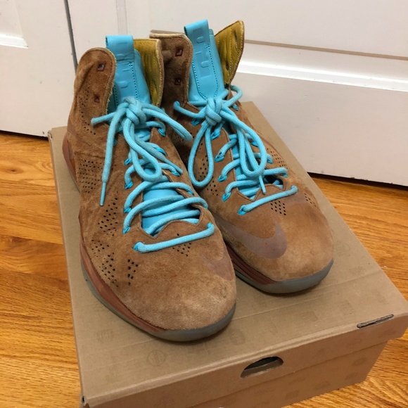 Lebron 10 EXT Brown Suede - Picture 3 of 3